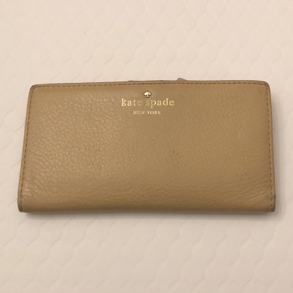 kate spade Handbags - Kate Spade slim wallet